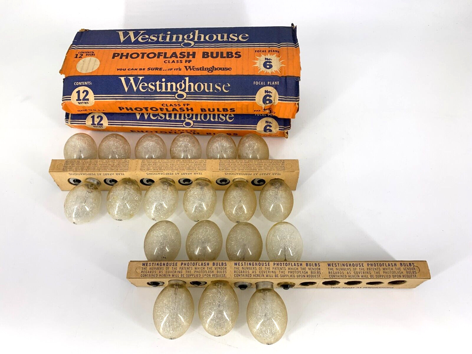 (19) Westinghouse No. 6 Photo Flash Bulbs