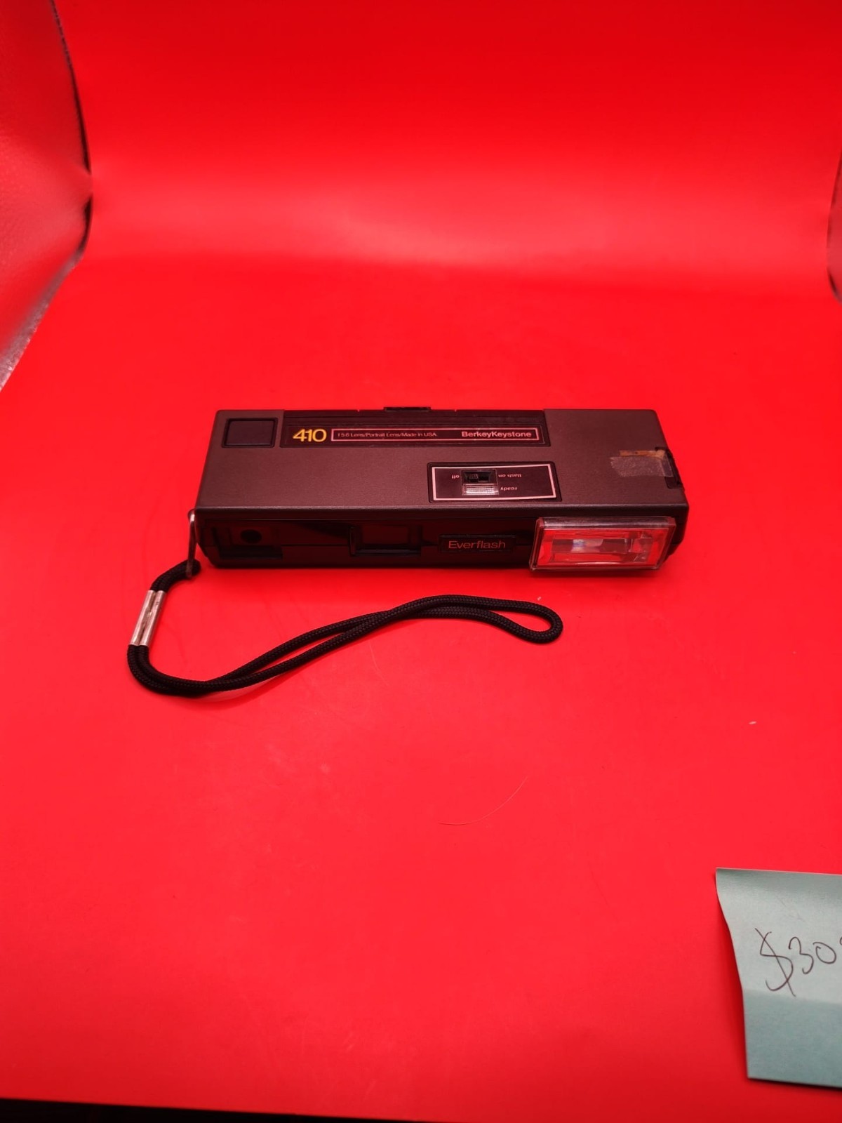 Vintage Berkey Keystone 410 Pocket Everflash Camera 110 RETRO CAMERA UNTESTED