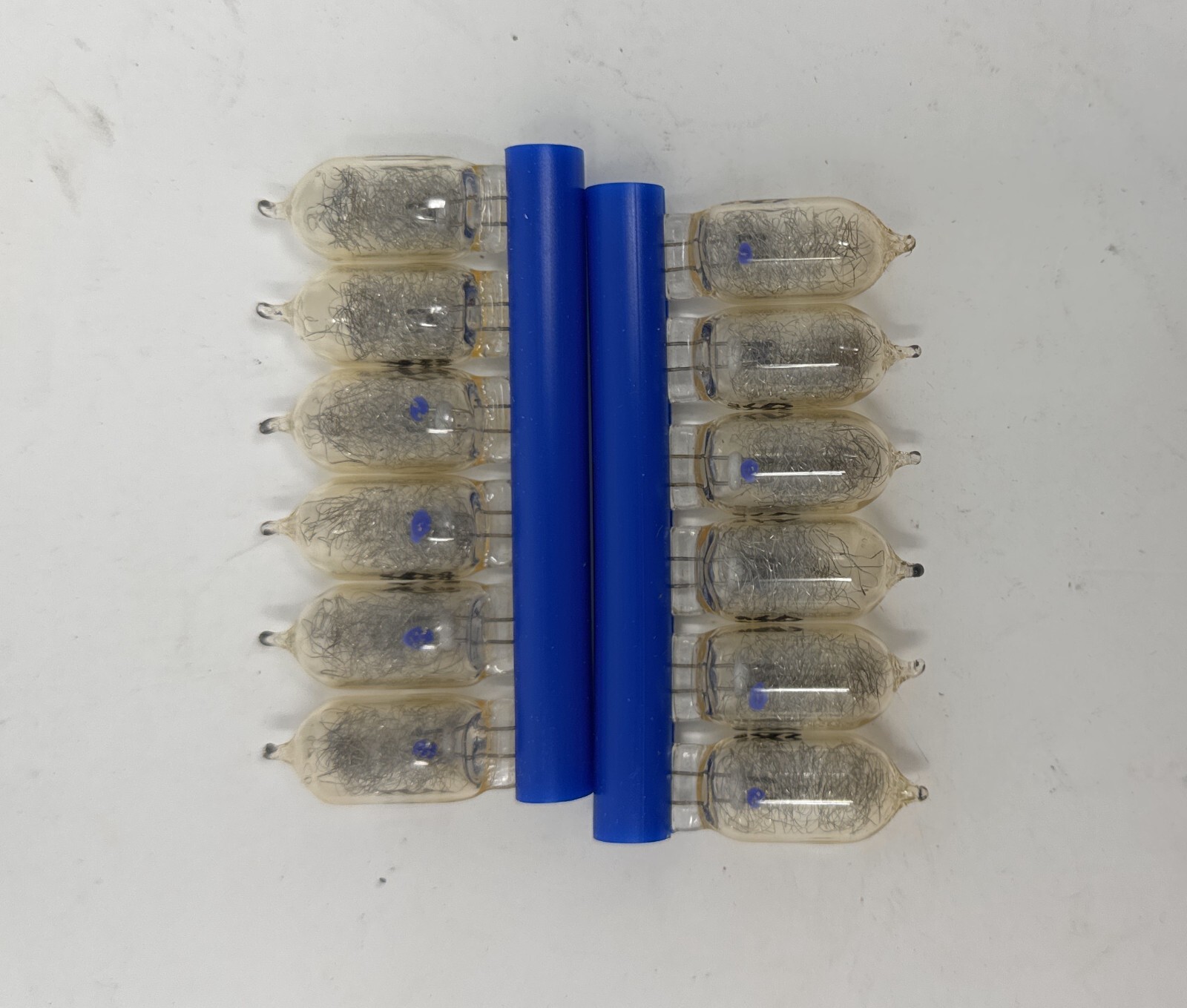 Vintage Sylvania Flashbulbs Blue Dot #AG1 12 Bulbs in Package Box 1950’s