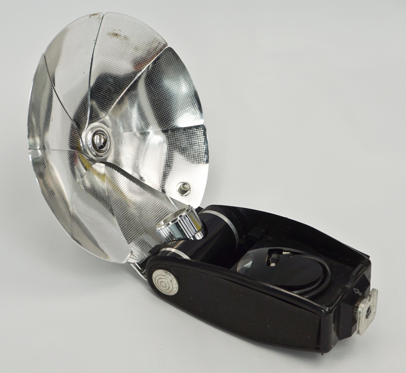 Vintage Agfa AGFALUX Compact Flash Bulb Unit Fold-out Reflector & Pouch Untested