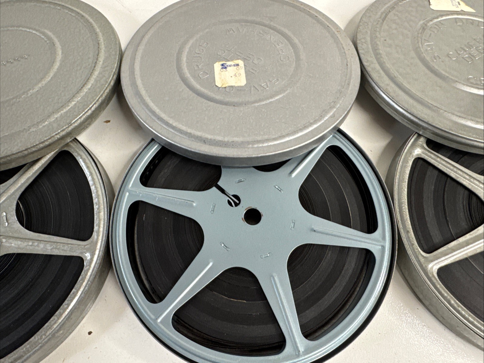 3 Vintage 5″ 8MM Kenco Scherer Metal Film Canisters And Full Used Reels USA MADE