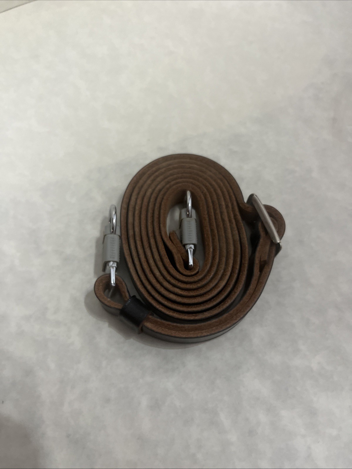 Leica Vintage Cat No 98050 Strap Black , Iiic , M3 3G Etc Cameras New!!!