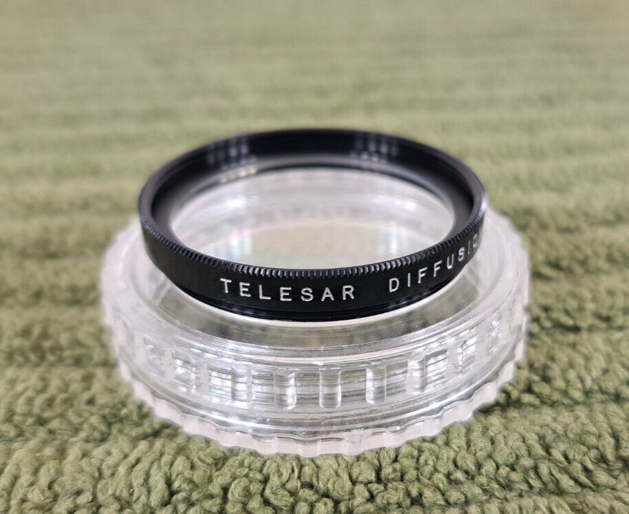 Vintage Telesar Screw In Diffusion Filter Series V (30.2 mm) w Case Japan