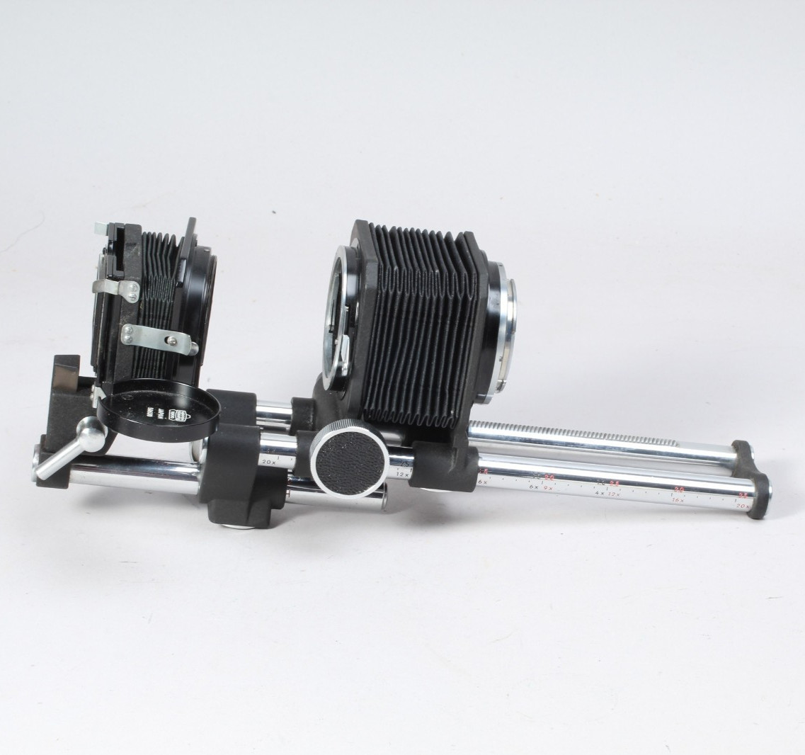NIKON FOCUSING BELLOWS & SLIDE COPYING ATTACHMENT IN THE BOX VERY CLEAN