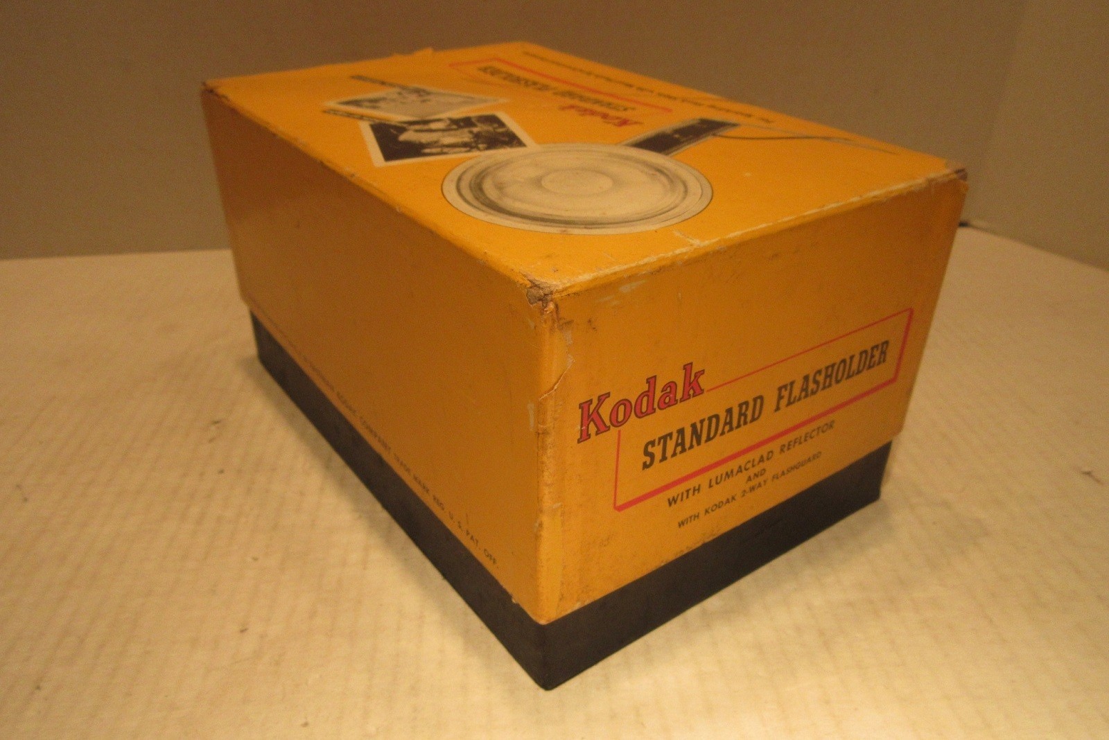 Kodak Standard Flasholder With Lumaclad Reflector & 2 Way Flashguard with Box