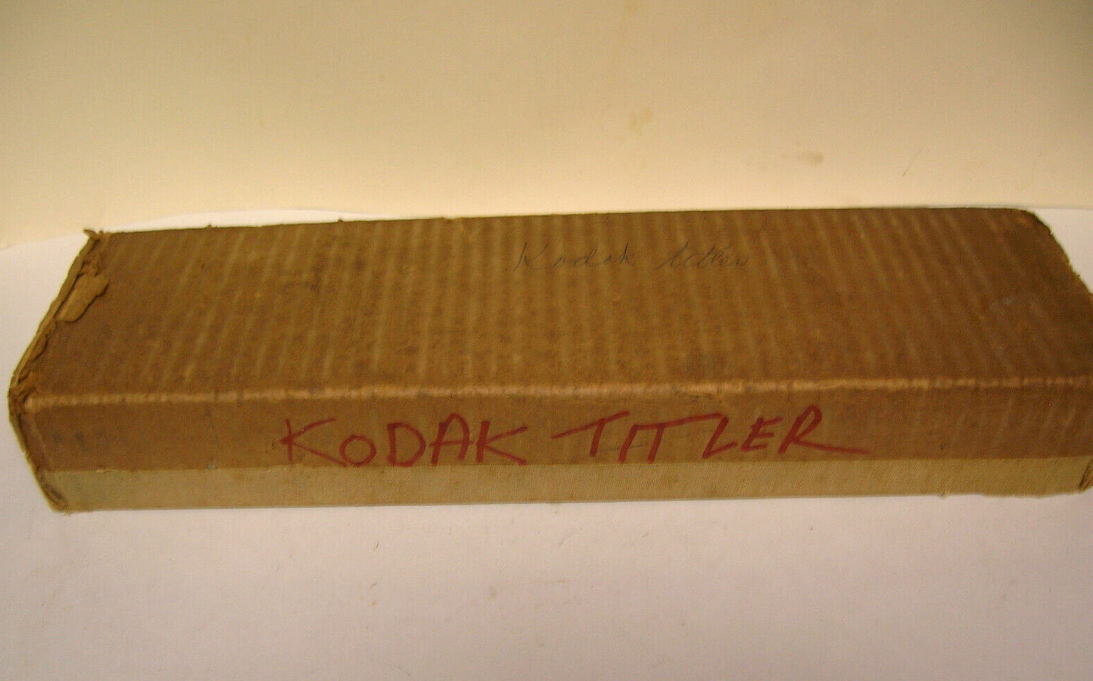 VINTAGE EASTMAN KODAK CINE-KODAK TITLER w/ ORIGINAL BOX & ACCESSORIES 1933