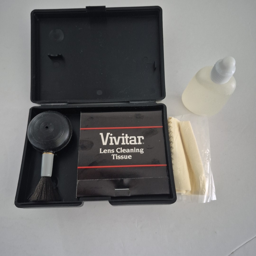 Vintage Vivitar Camera Lens Cleaning Kit With Case