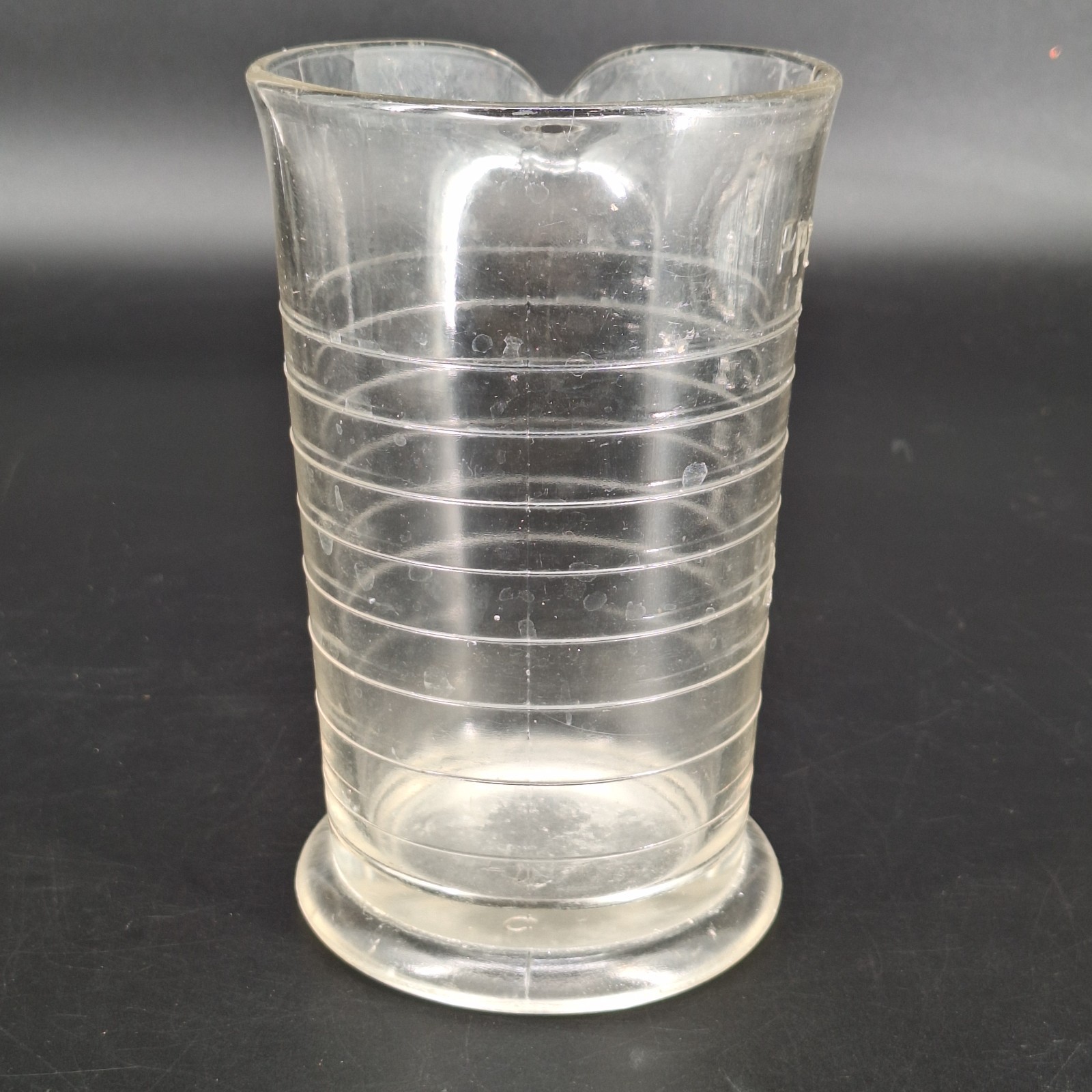 Older Kodak Graduated 8-Ounce Glass Measuring Beaker Vintage READ