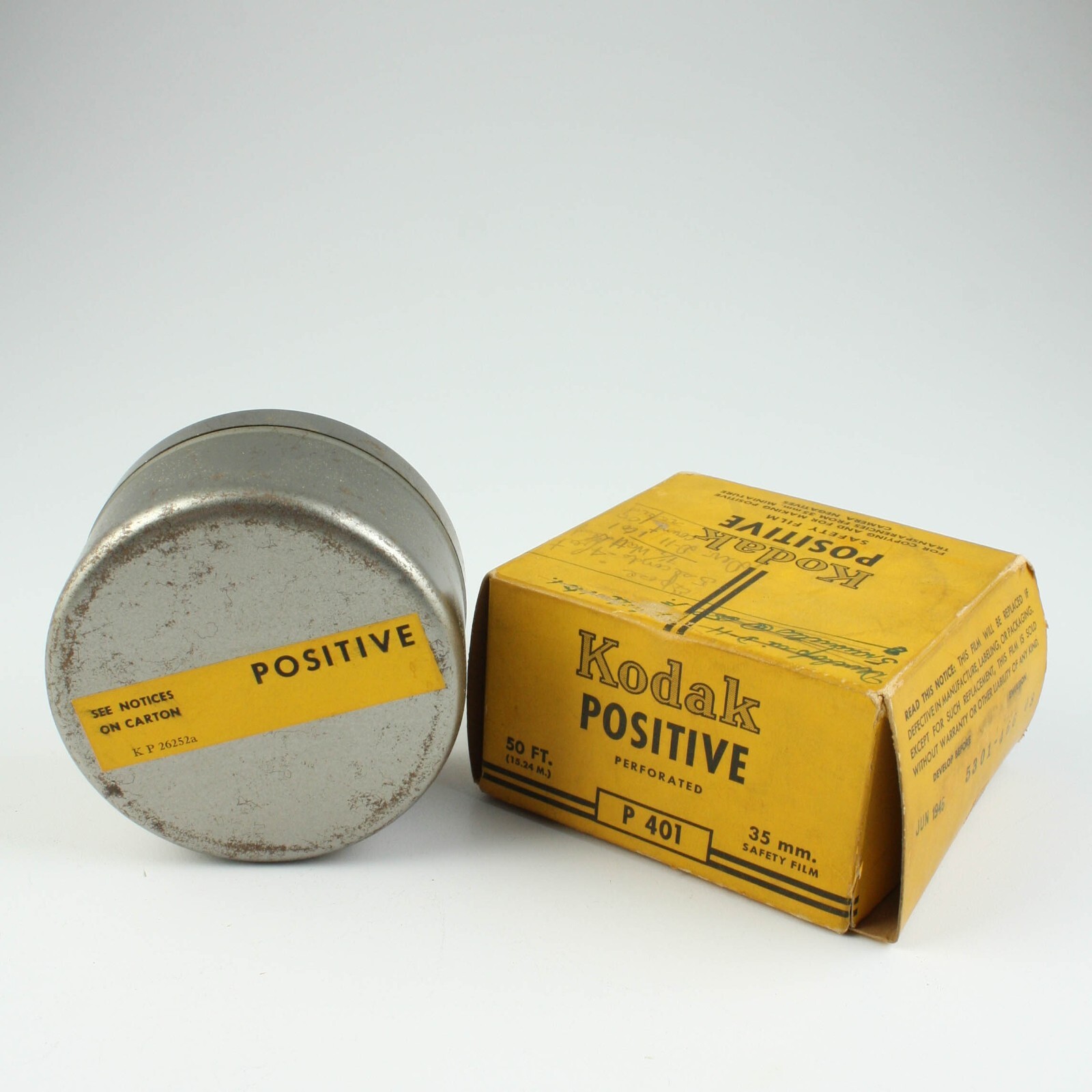 Kodak Positive Safety film – 35mm – Empty Box + Tin – Exp 1946 – Vintage Display