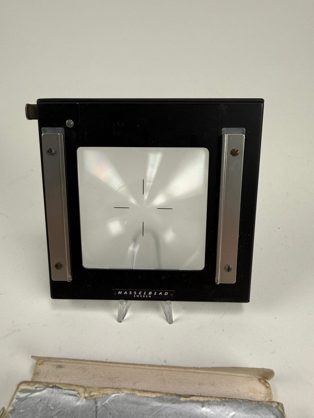 Hasselblad 41025 Focusing Screen Adapter for 903 SWC, SWC/M
