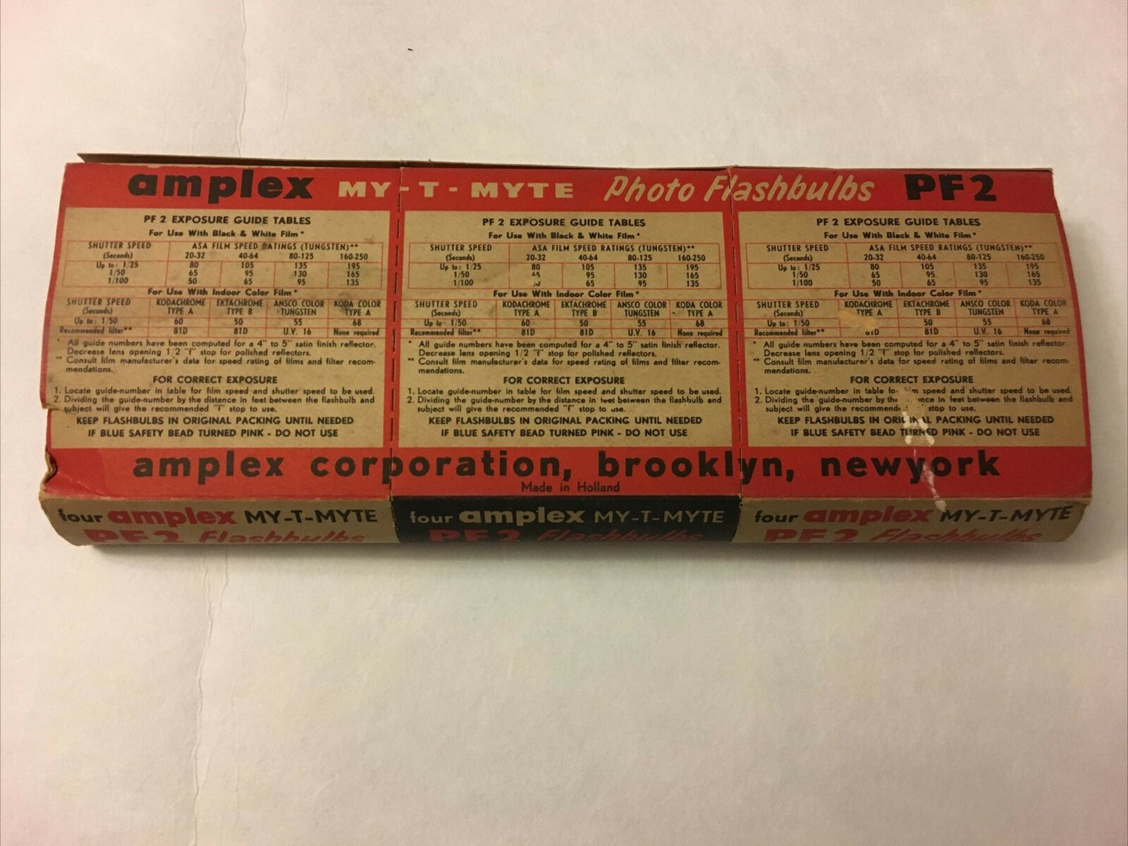 Amplex My-T-Myte Photo Flashbulbs PF2 12 Bulbs