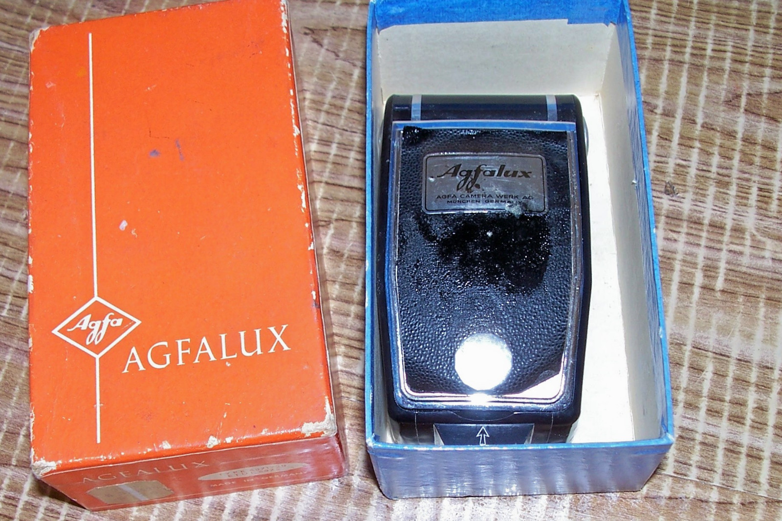 German Camera Flash Unit Agfalux 6871/20 Pocket Gun Agfa Synchro Vintage Compact