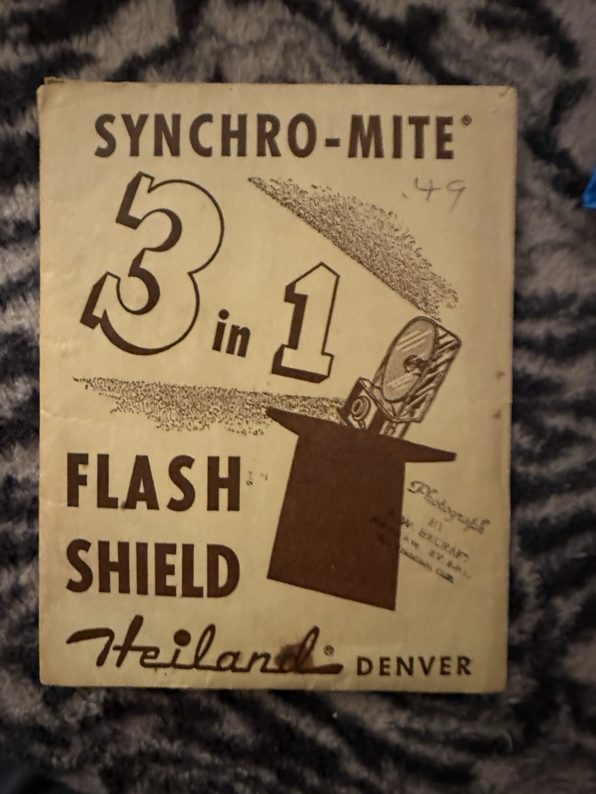 Synchro-Mite 3 In 1 Flash Shield by Heiland Vintage Photography Equipment
