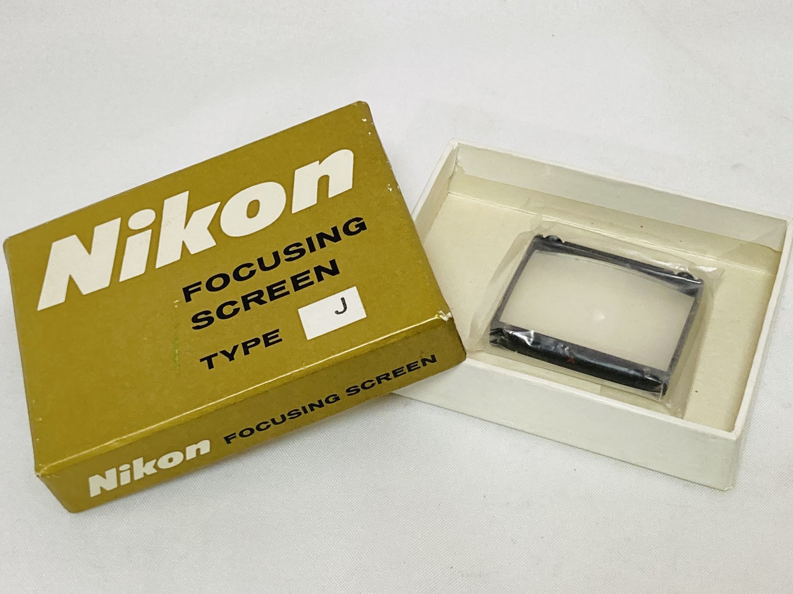 [MINT] Nikon Focusing Screen Type A For F From JAPAN