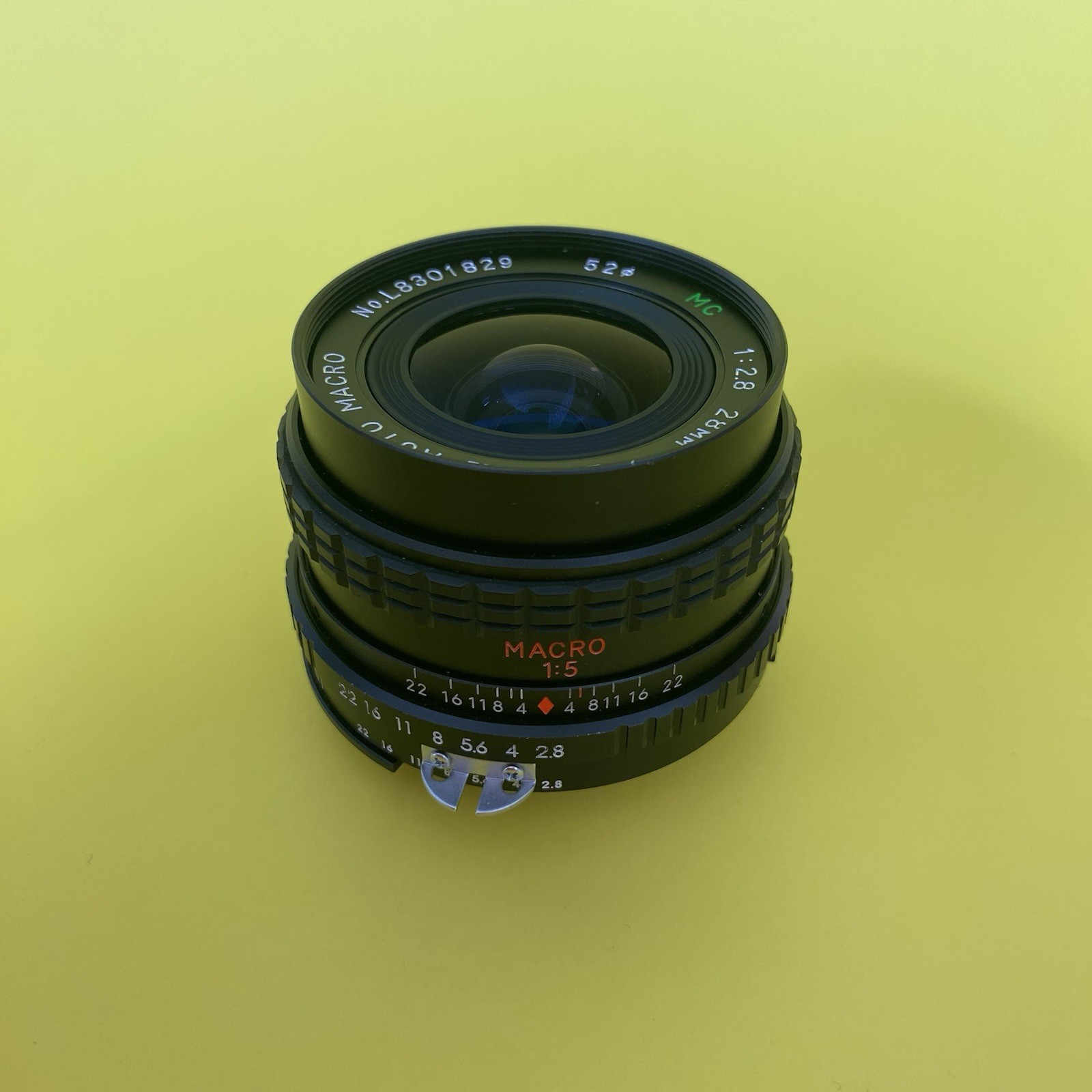 Starblitz 28mm f2.8 Wide Angle Lens – for Nikon F Mount