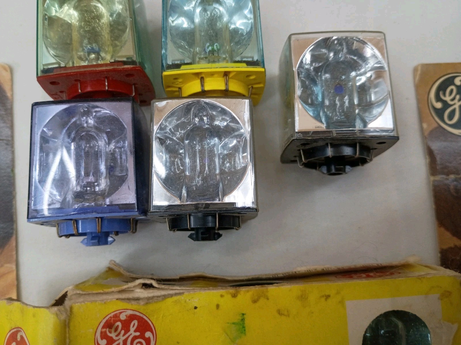 Vintage GE Flash Cubes & Magicubes Lot Of 23 Cubes, 1970s Camera Accessories