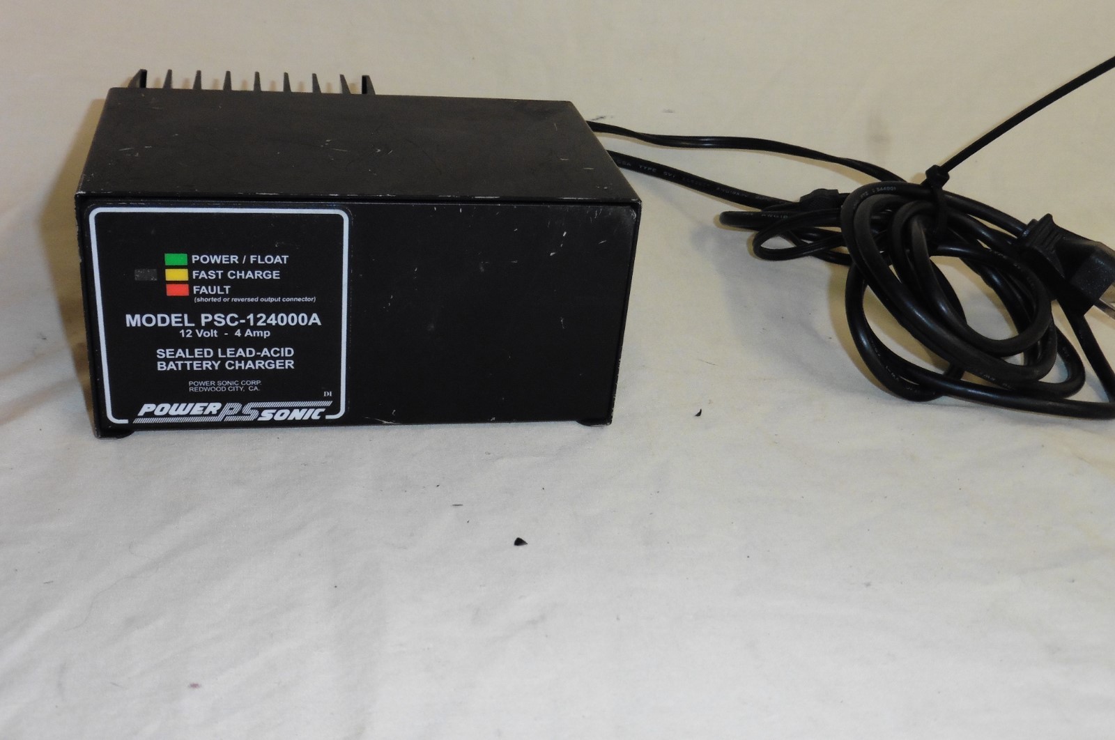 POWER SONIC 12 VOLT 4 AMP BATTERY CHARGER FOR ARRI 4 PIN.