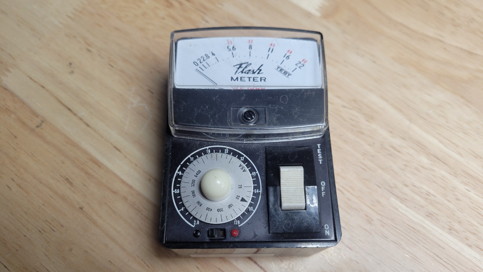 Wein WP1000 Flash Meter Excellent Condition Vintage Photo Accessory with case