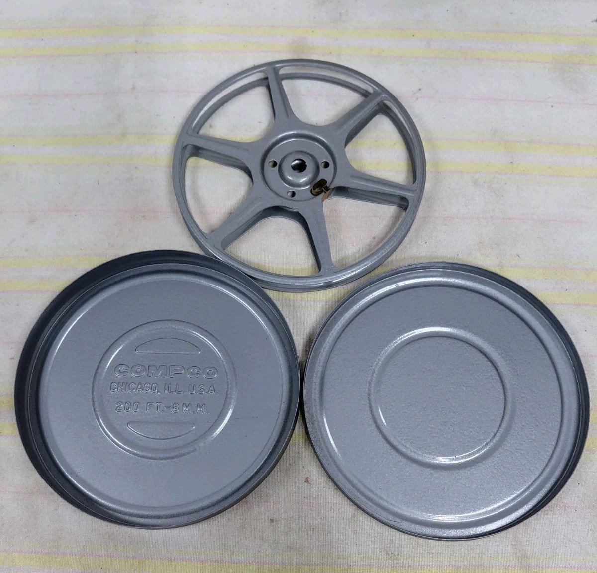 Vintage Compco Film Canister Movie Metal 5″ 8MM Reel 200ft Home Movies