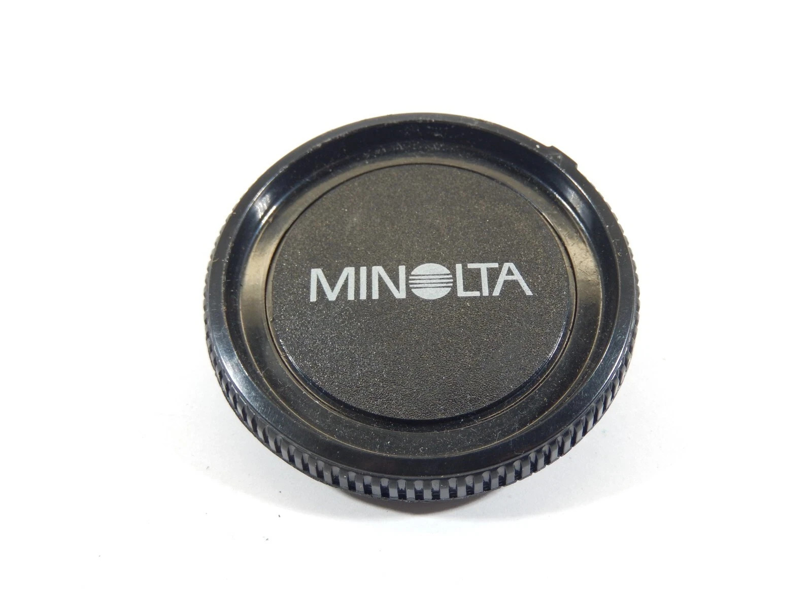 VINTAGE MINOLTA BC-1 WHITE LETTER CAMERA BODY CAP FOR SR MC MD SRT X6