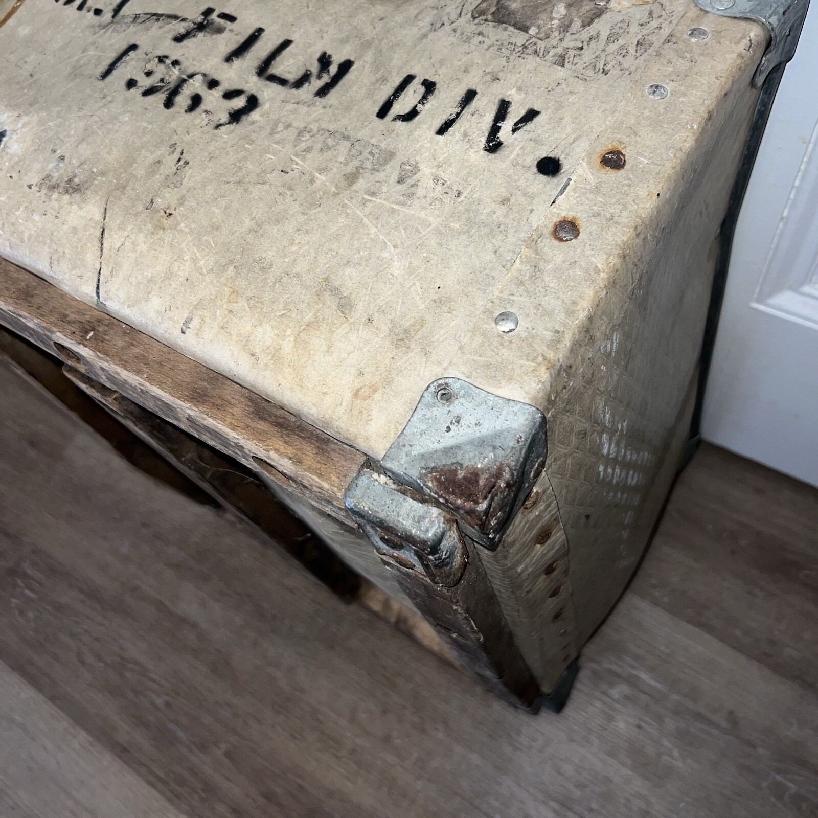 EASTMAN KODAK VTG 60s Headquarters Roll Film Division Crate Rochester NY Camera