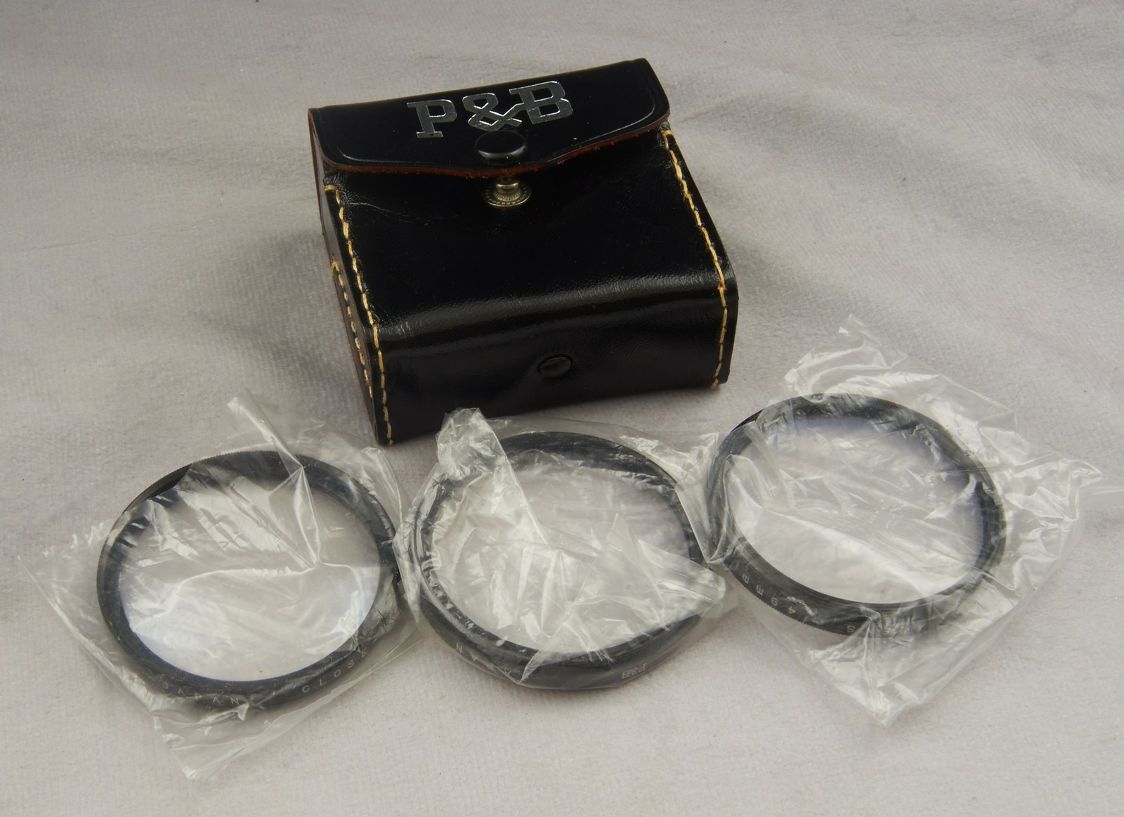 Vivitar P&B Close up Lens NO. 1,2,3 With Case and Original Box 49MM