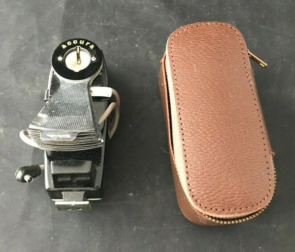 Vintage Accura Pocket Fan Flash Camera Photography Japan With Case