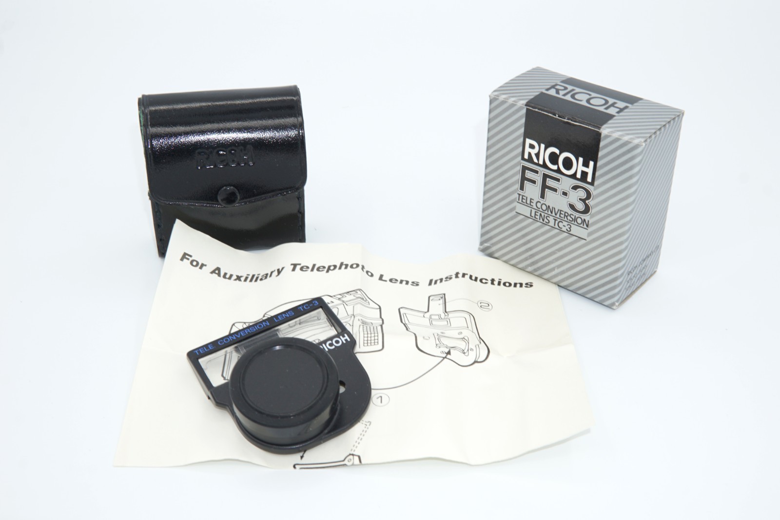 Ricoh FF-3 Adaptor Kit- Close-up + Tele-Conversion Lens TC-3 w/Cases