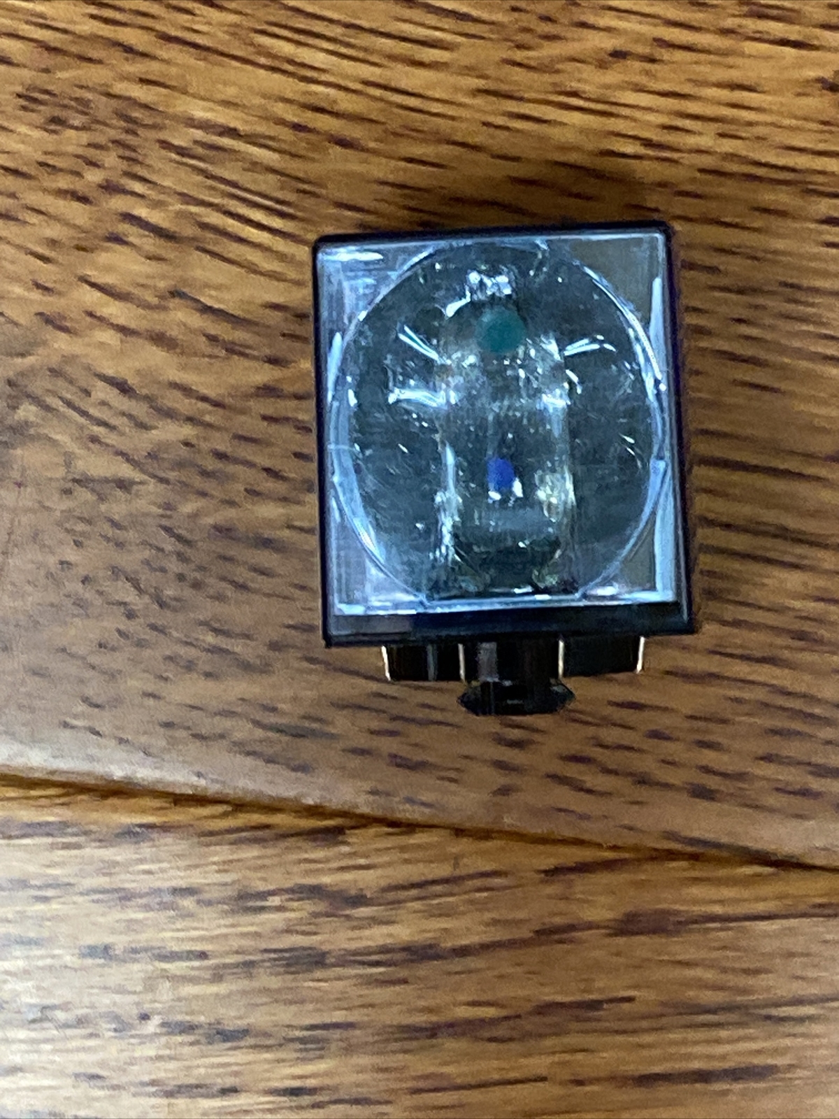 Vintage Flash Cubes -9 Vintage Cubes-Sylvania Blue Dot, Westinghouse, & GE