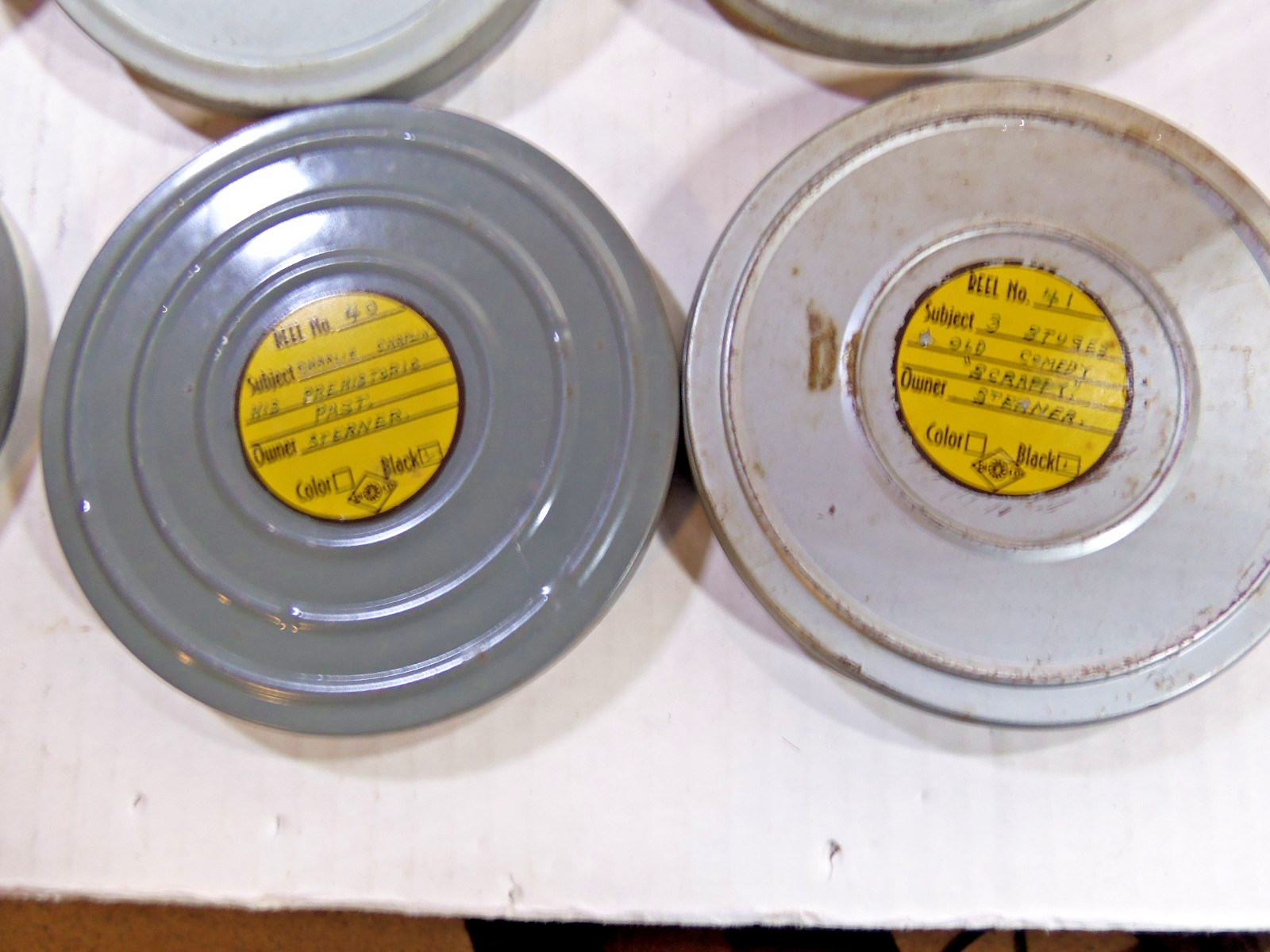 Fodeco 8mm Film Ejector Library Box Model 812 Carry Case with Old Movies
