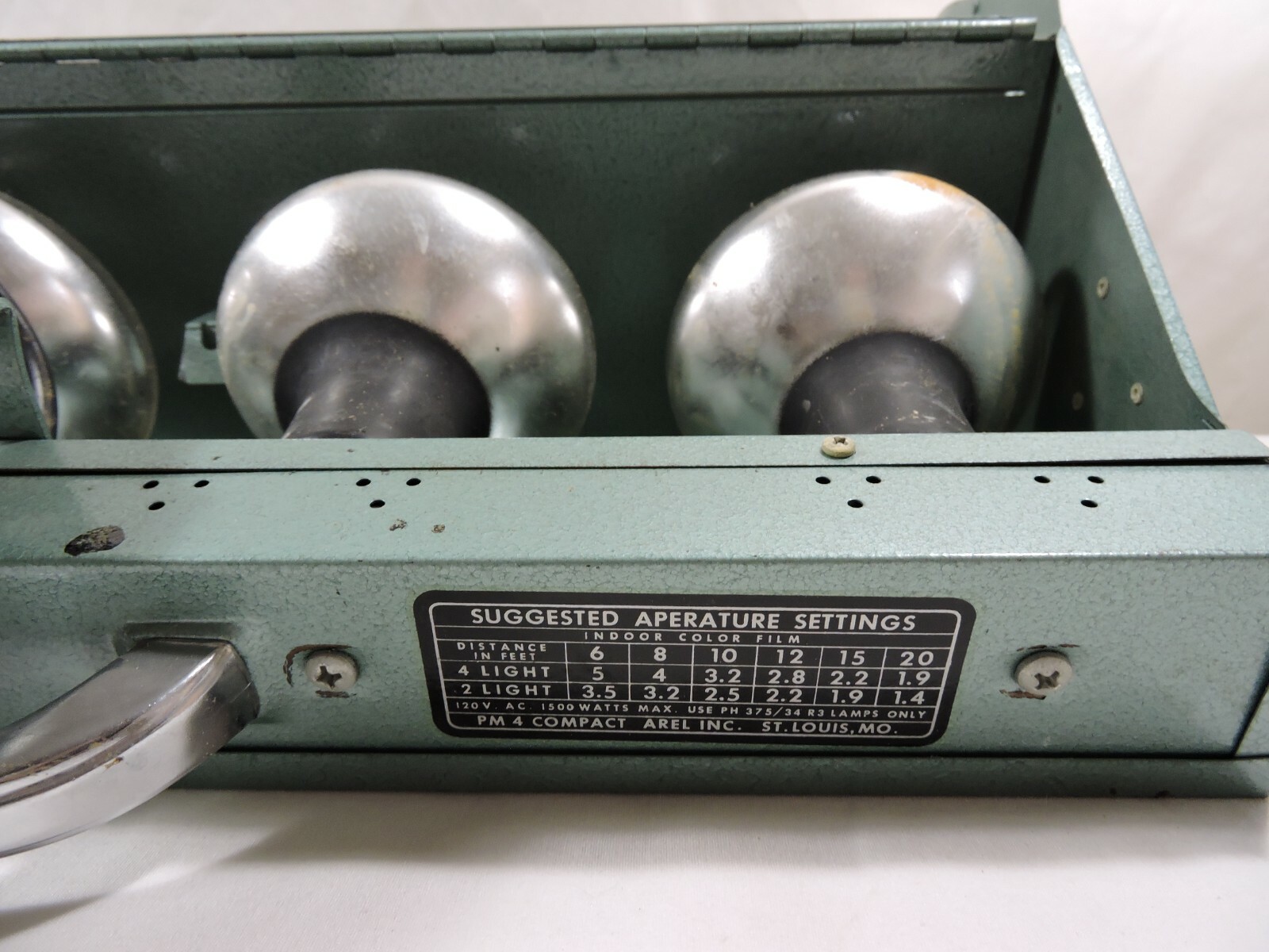 Vtg Mid Century V-PAK 4 Bulb Light Lite CPL Bar Photography w/ Box PM-4