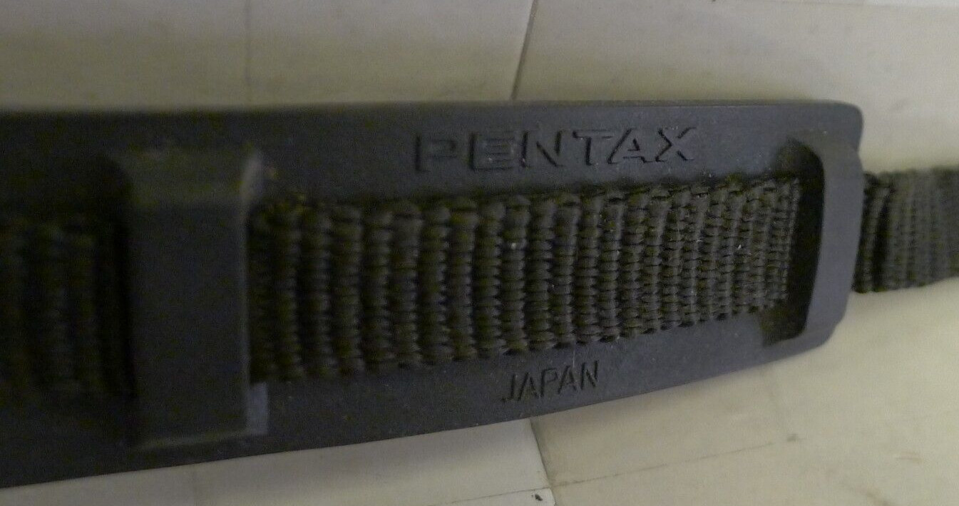 Pentax Adjustable Nylon 1 7/16″ Camera Neck Strap Black W/Metal Adjusters – S24