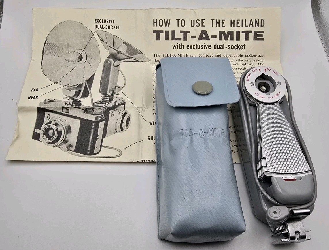 Honeywell Heiland Tilt-A-Mite Fan Light-Meter Flash Unit Case Manual Vintage