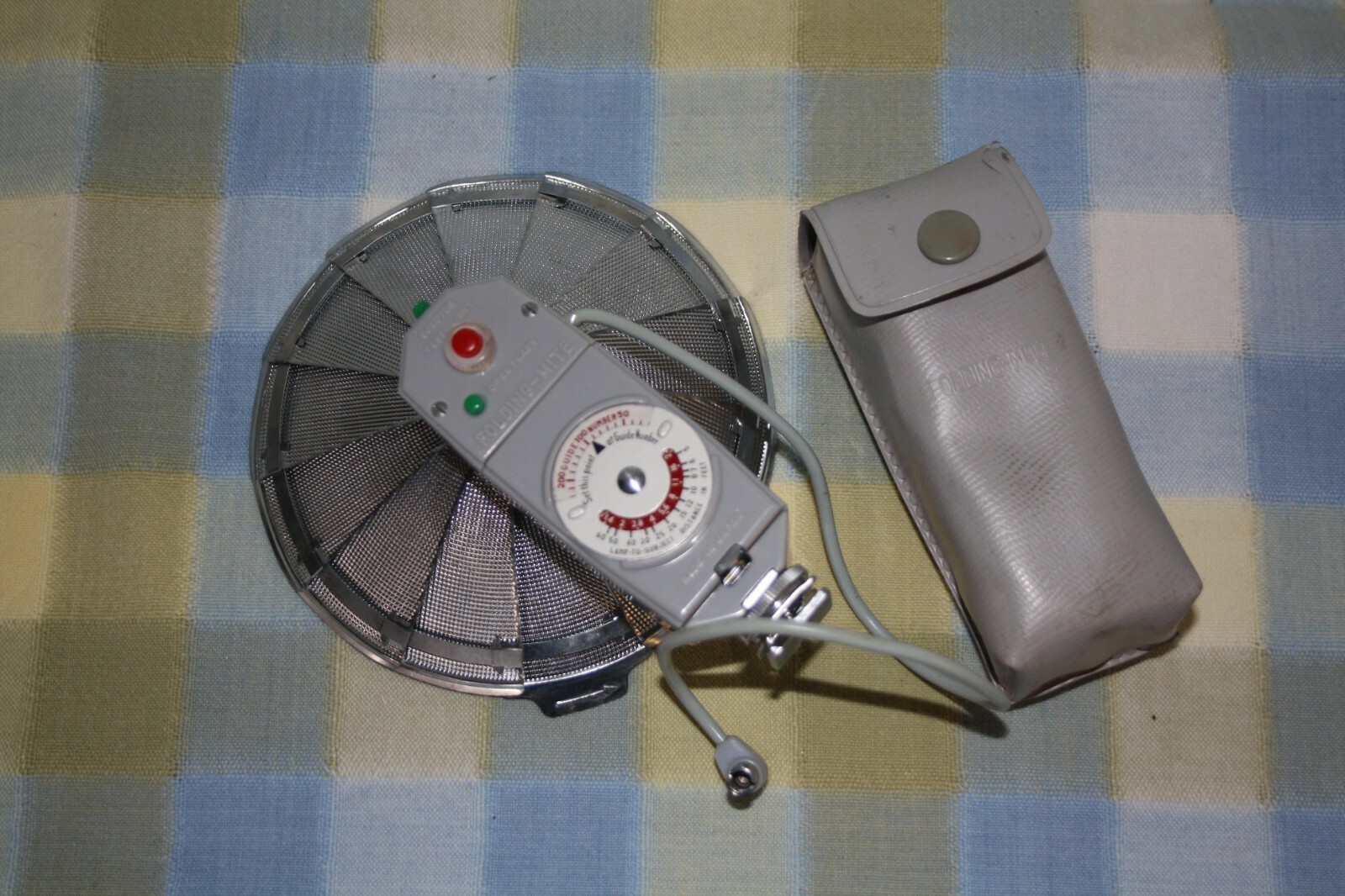 Vintage Folding-Mite Flash Unit