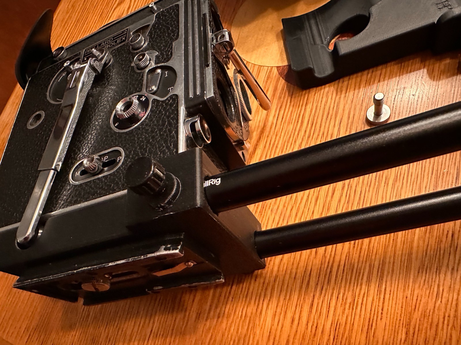 Bolex Saddle for 15mm Rods 60mm on Center – for “REX1 2 or 3” Round Base Cameras