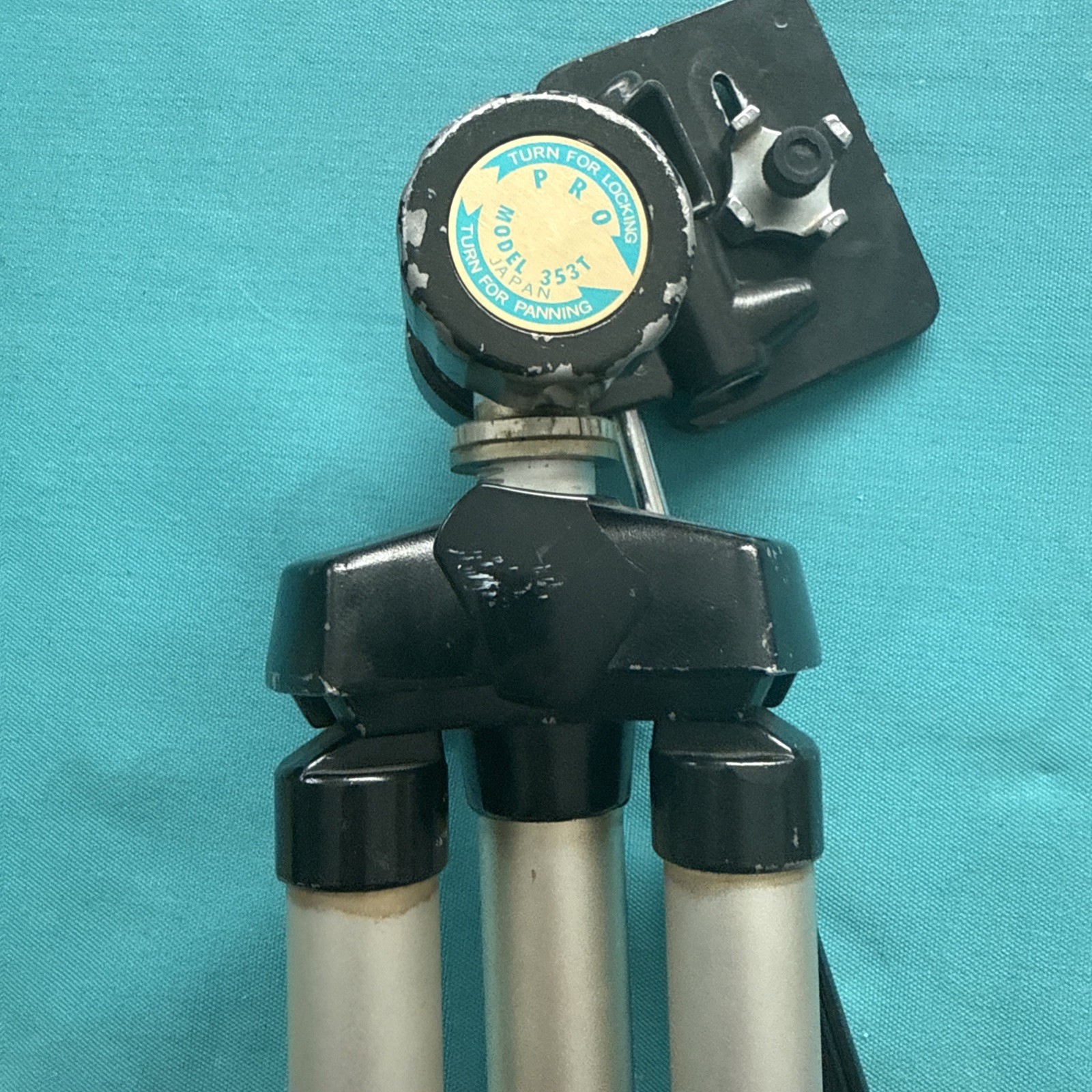 Vintage Tripod Model 353T Japan