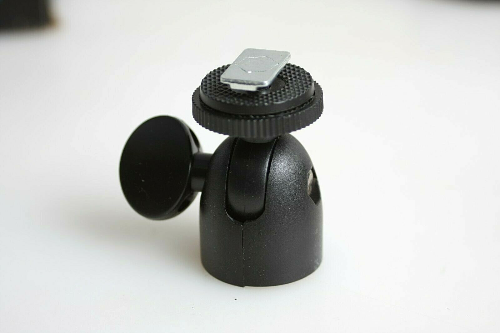 Lot of Misc Vintage Flash Parts – See Images