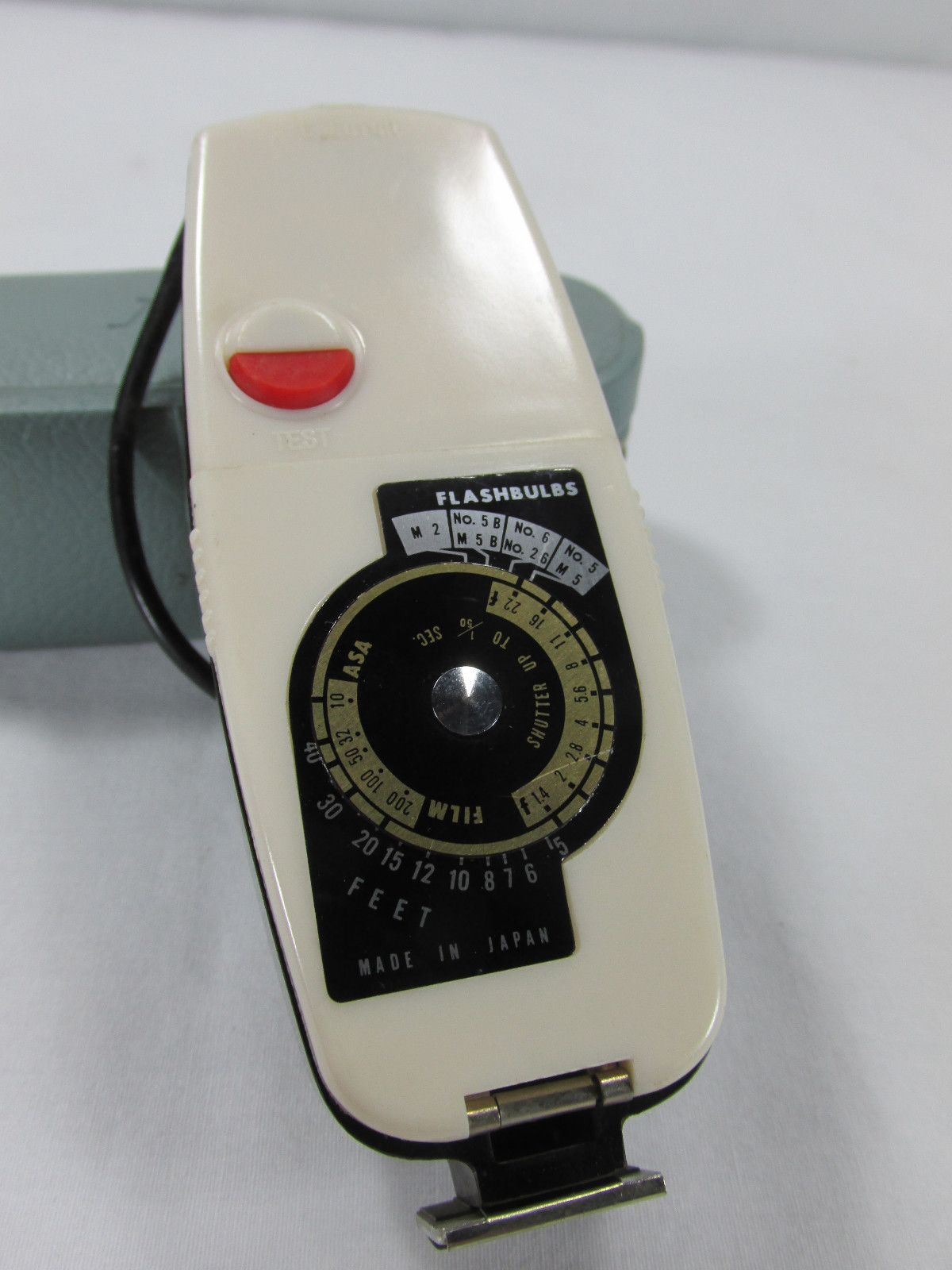 VINTAGE POPULAR EARLY FAN FLASH FOR BULBS & DELUXE STITZ CDS METER LIGHT FINDER
