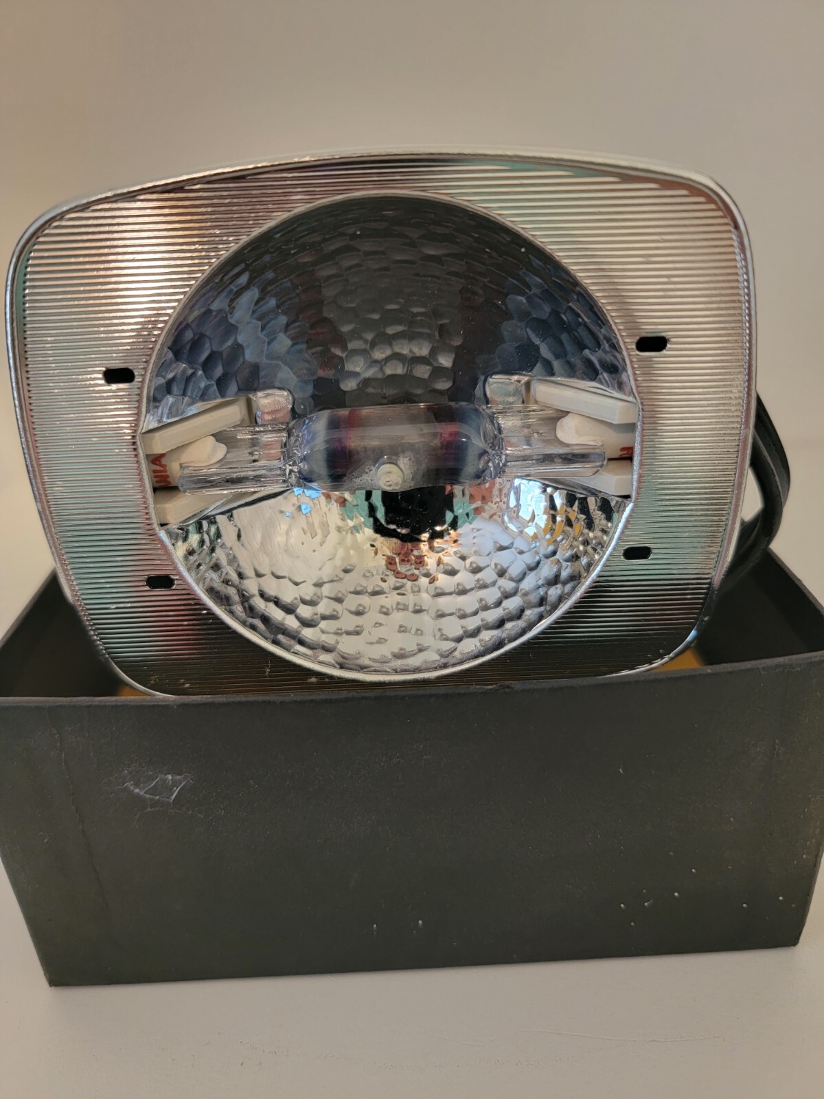 Vintage Kodak Sun Gun Movie Light Model No. D371 – UNTESTED IN BOX