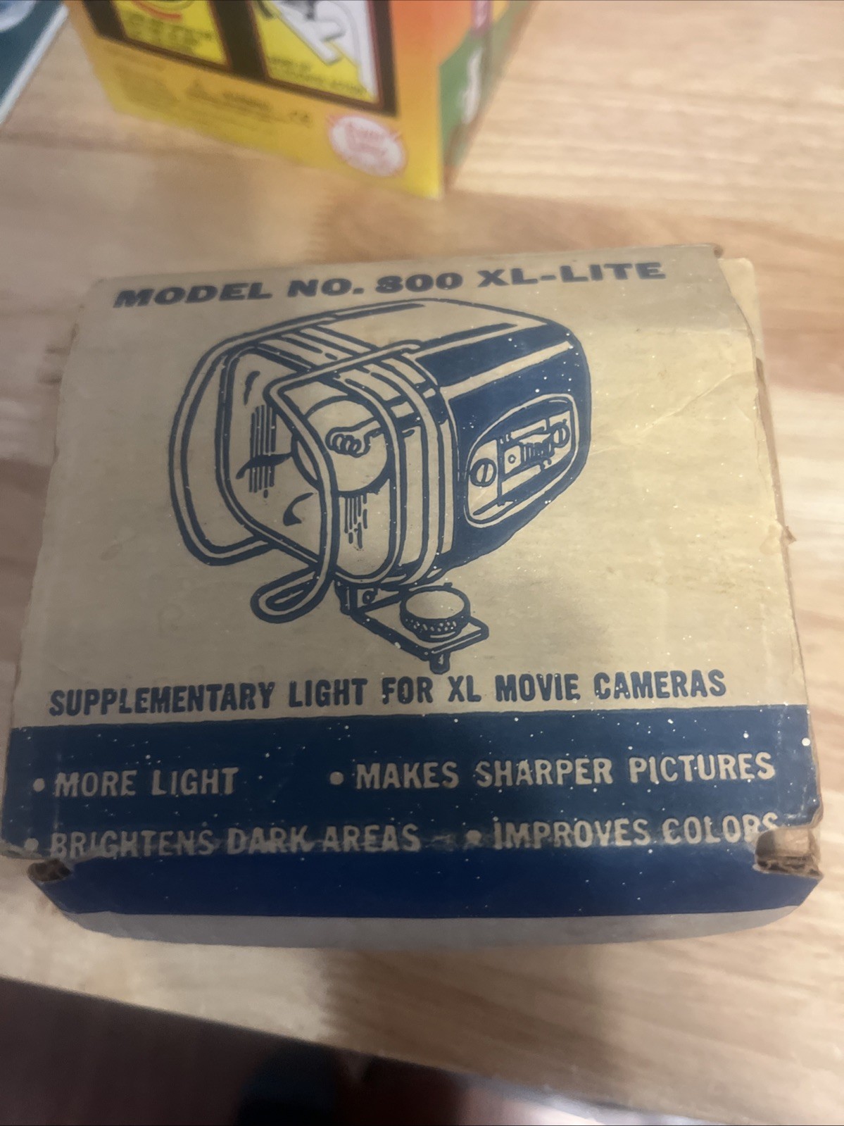 Acme Light Model No. 800 XL Lite Fill Lighting For Video Cameras