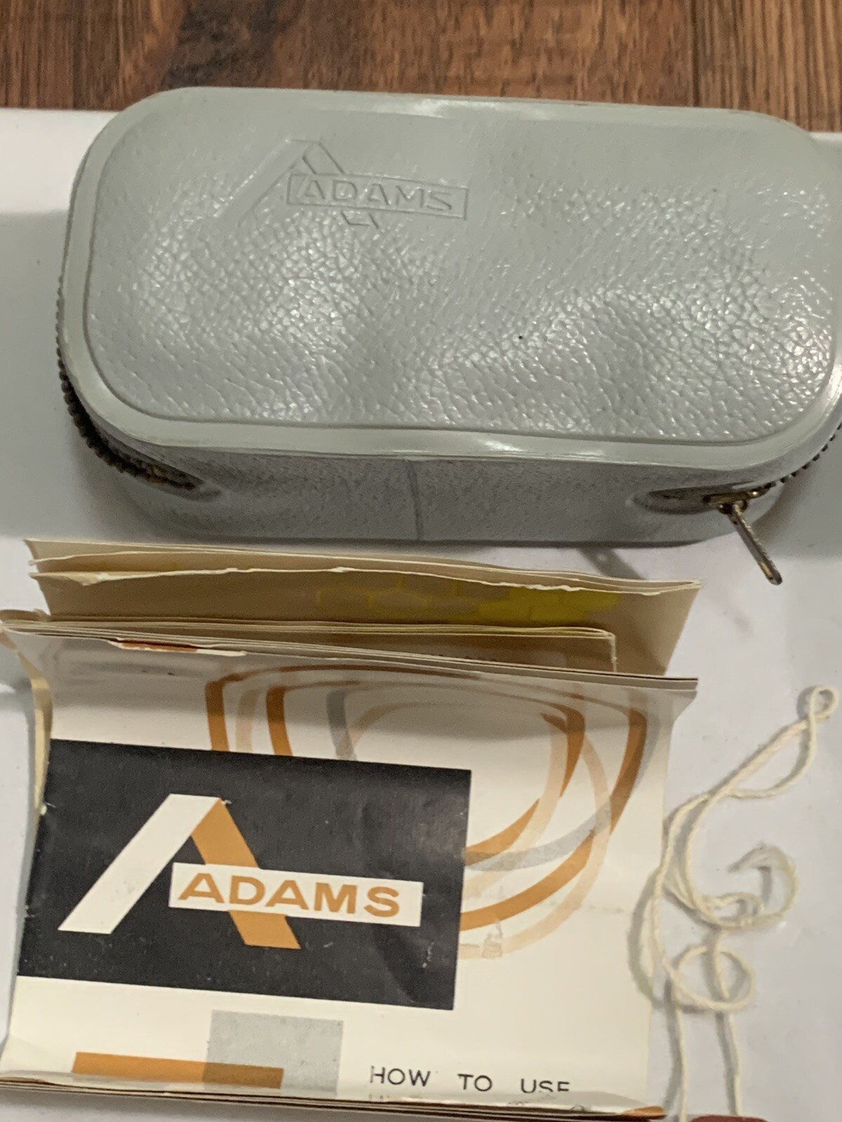 Vintage Montgomery Ward Adams Pocket Flash Gun W/ Original Box and Leather Case