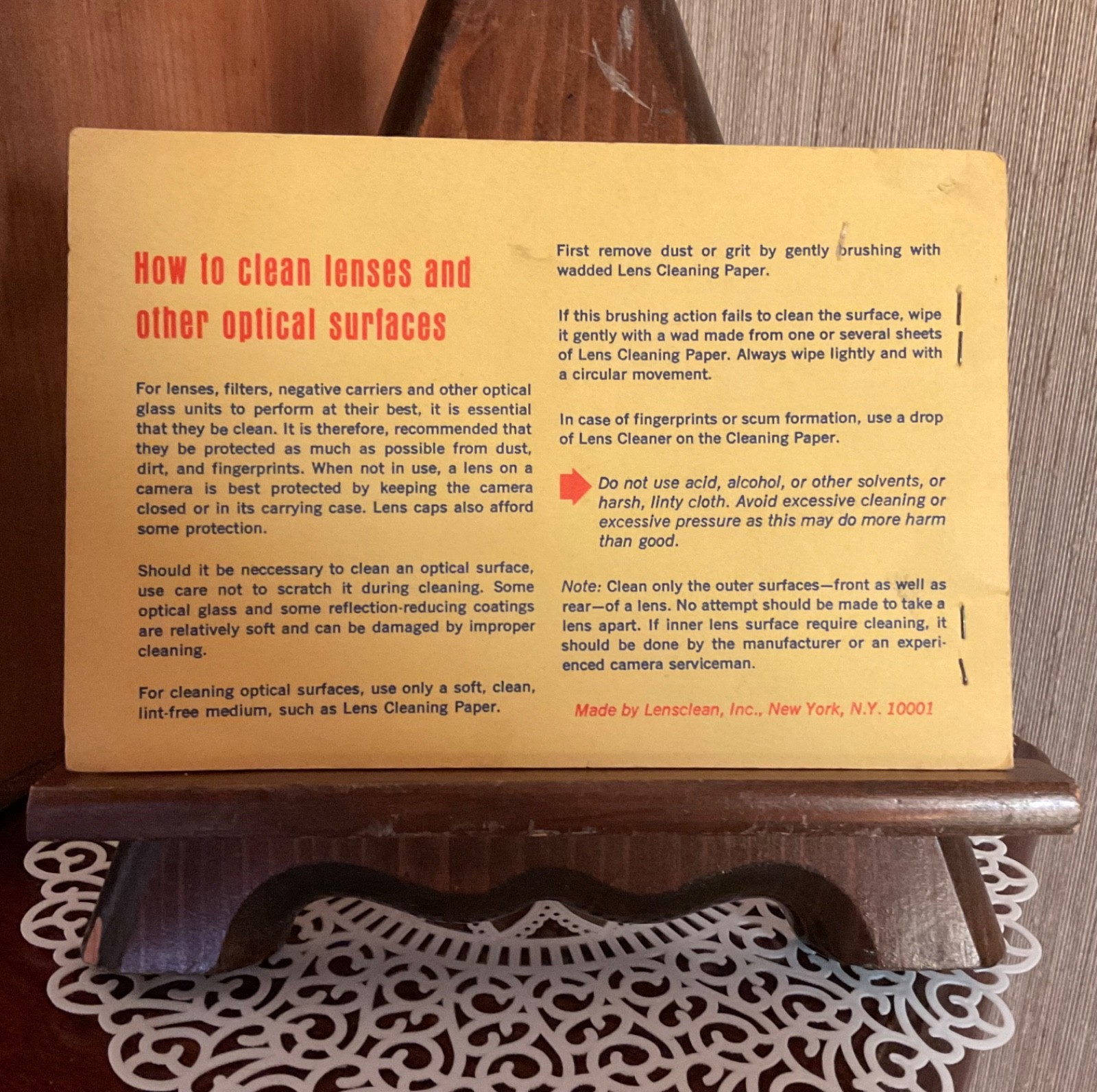 Vintage Lens Cleaning Tissues book Lensclean Inc. Westfield, Mass M & M Camera