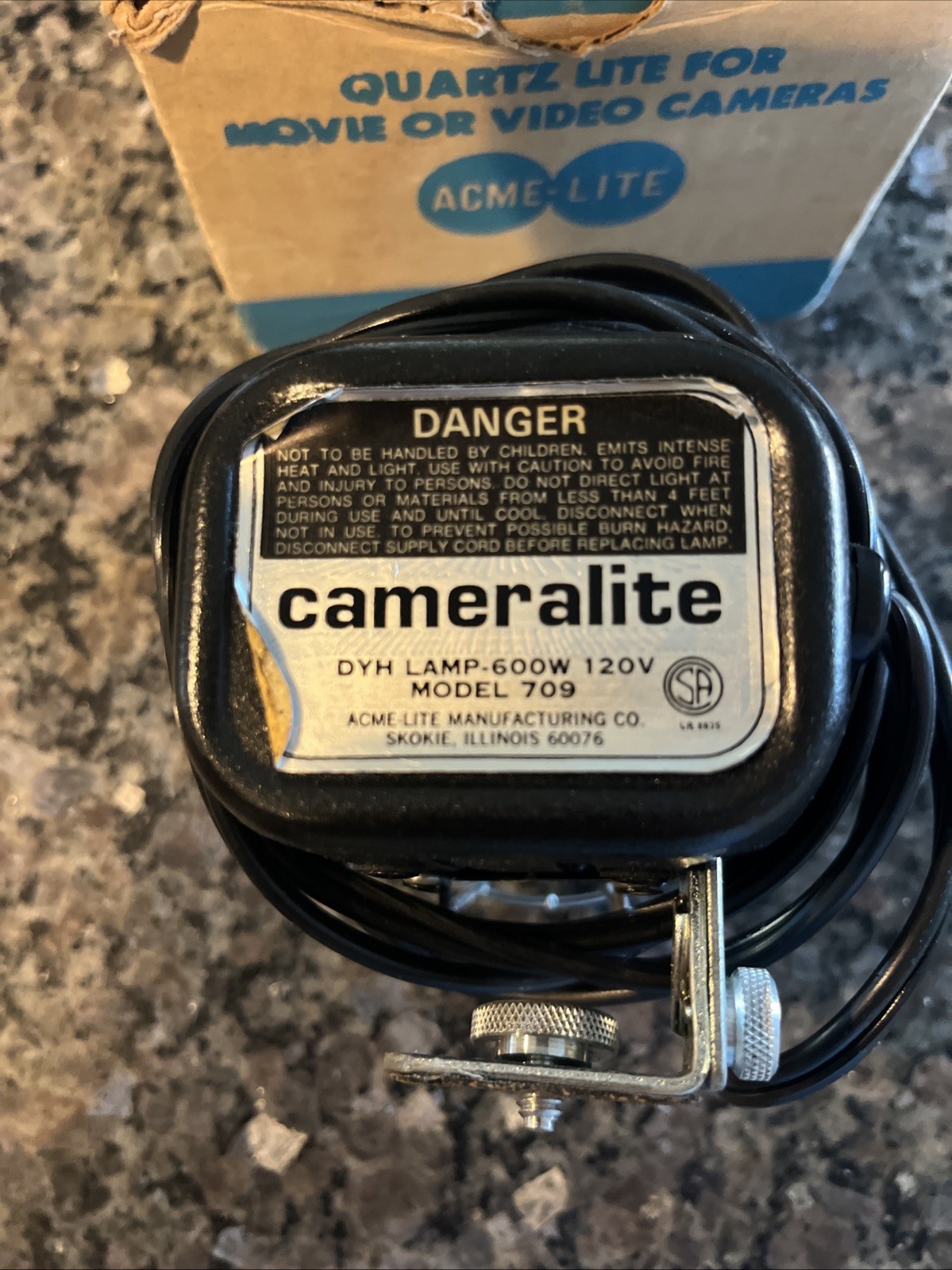 Vintage Cameralite 709 Acme-Lite Movie Camera Light for Super 8 Cameras