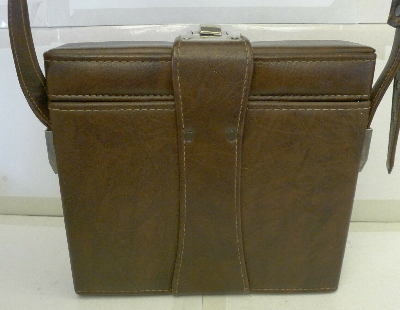 Camera Compartment Case for Polaroid Folding SX-70 Tan Camera & Accessories K