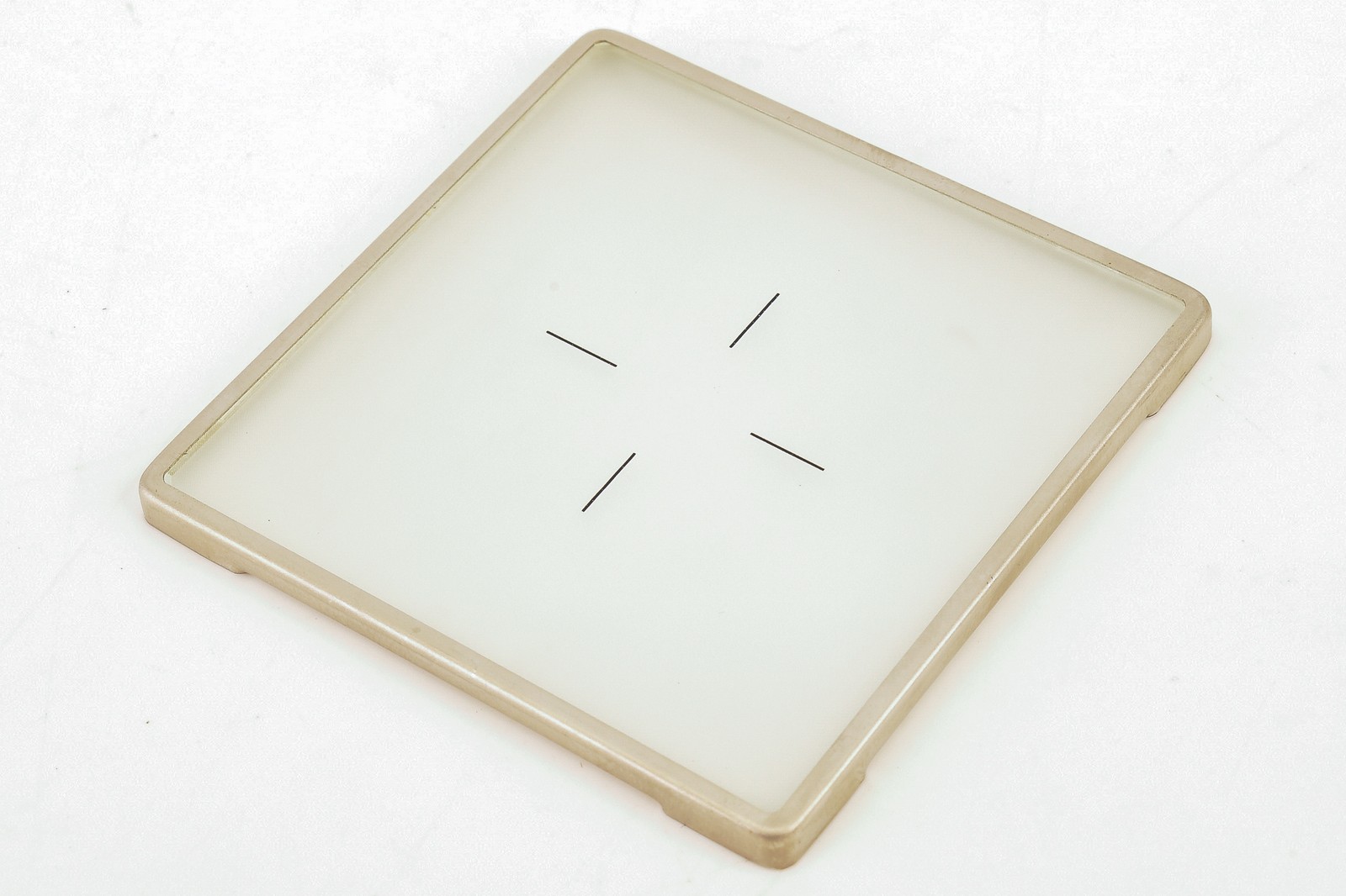 Hasselblad 42161 Standard Focusing Screen Cross Hair for 500 Series V21