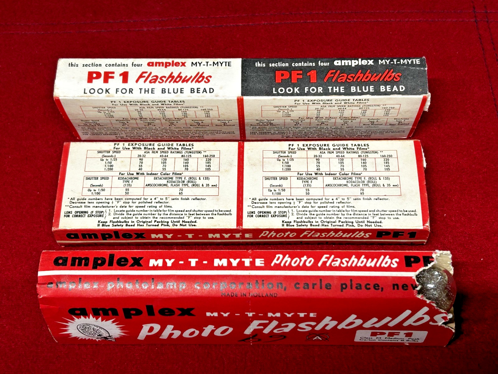 Amplex My-T-Myte Photo Flashbulbs PF-1 Class M (23 bulbs total)