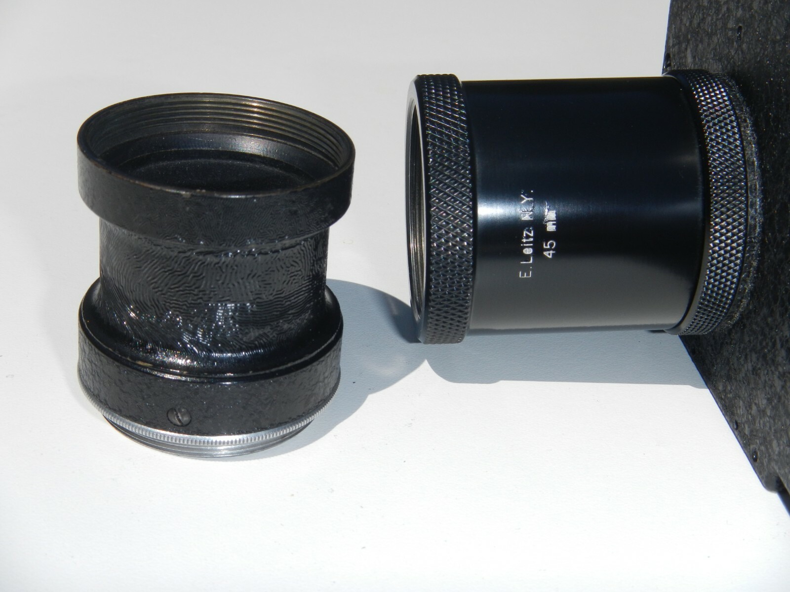 E. LEITZ NEW YORK FULDY FocoSlide w/ LGCOO 5x Magnifier & 45mm Extension Tube