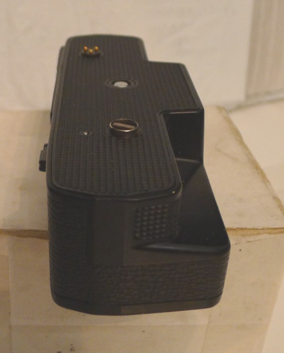 Yashica Motorized Winder – Made in Japan – NO BATTERY PACK