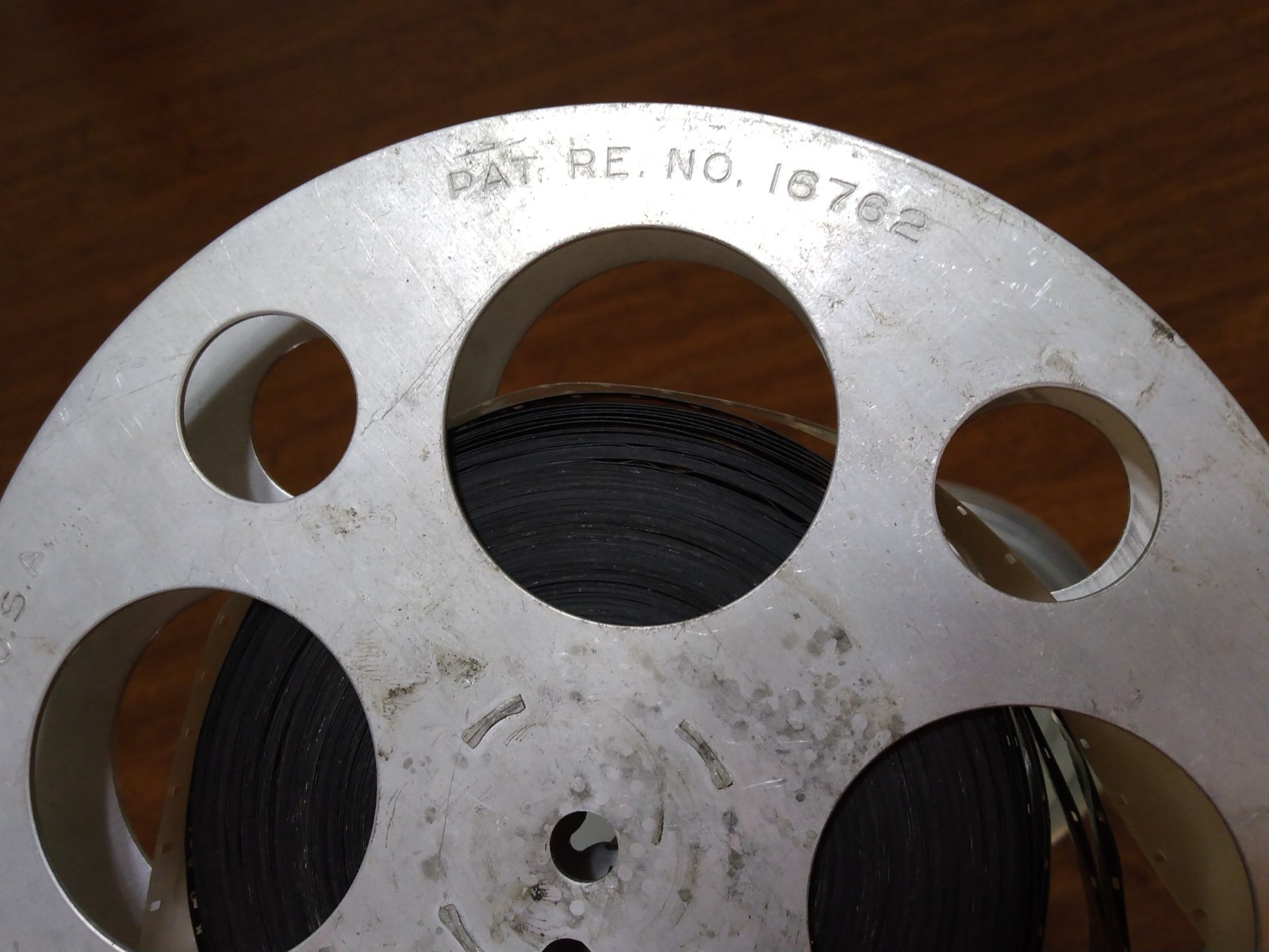 Vintage DeVry Metal Motion Picture Film Reel & Case Chicago USA
