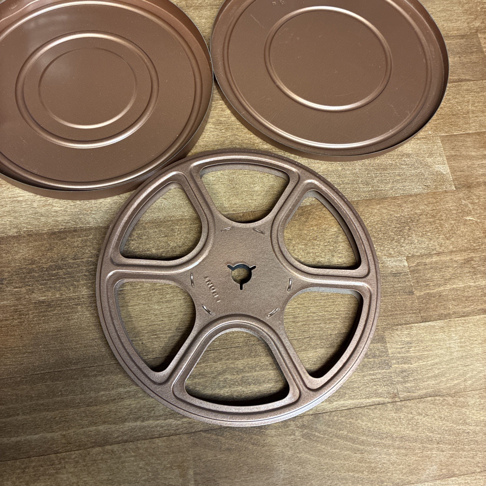 SUPER 8 Metal Movie Reel 7 Inch& Canister Copper Colored Metal Empty Movies Film